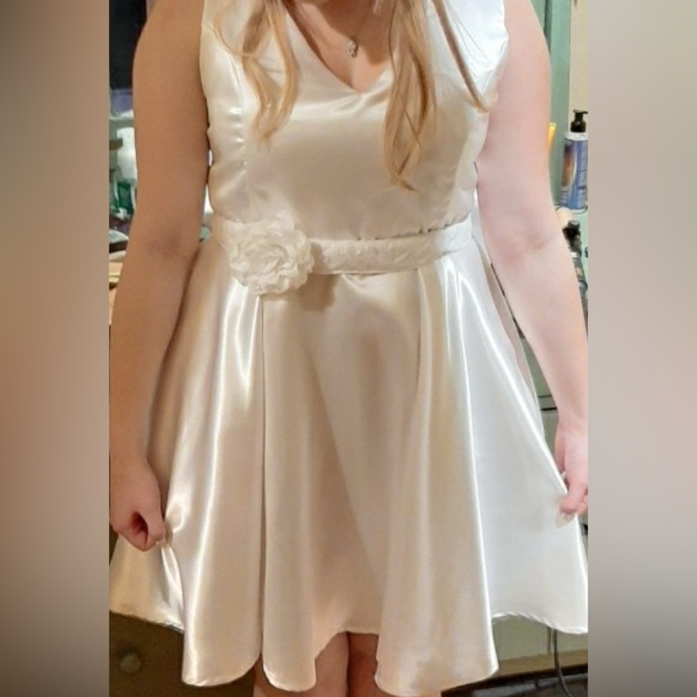 Short White Satin Reception Wedding Dress With Lace Waist Band with Flower Clip
